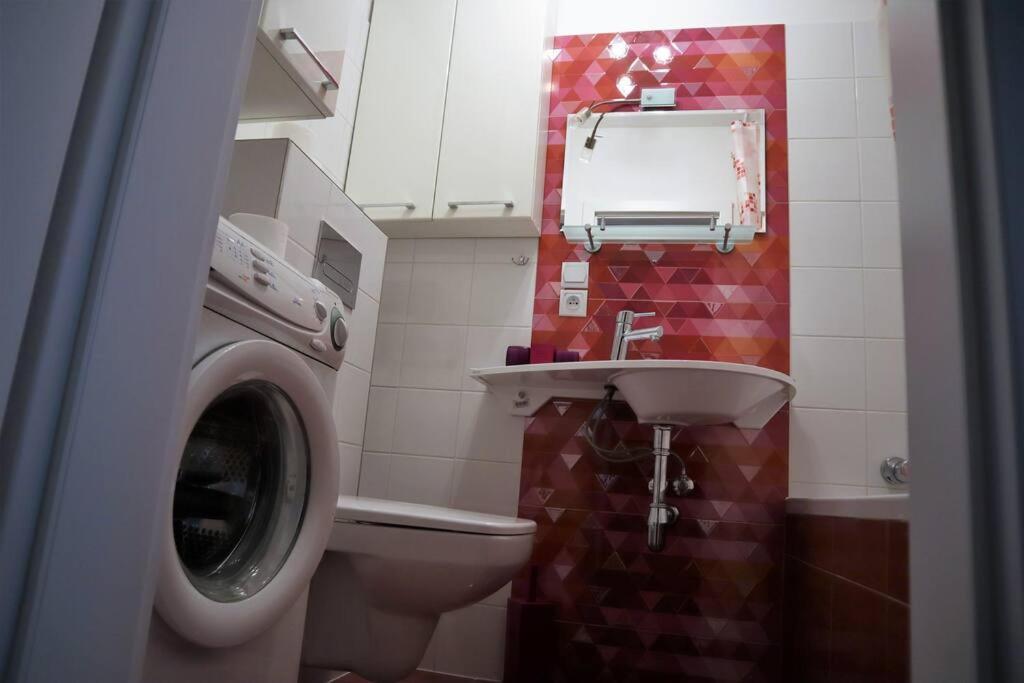 Uroczy Apartament- Apartment Kolobrzeg